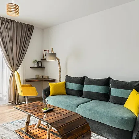 B-Holiday Luxury Apartments Urban Plaza Brasov Exterior photo