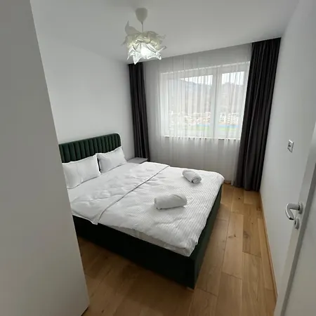 B-Holiday Luxury Apartments Urban Plaza Brasov Exterior photo