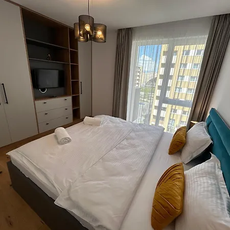 B-Holiday Luxury Apartments Urban Plaza Brasov Exterior photo
