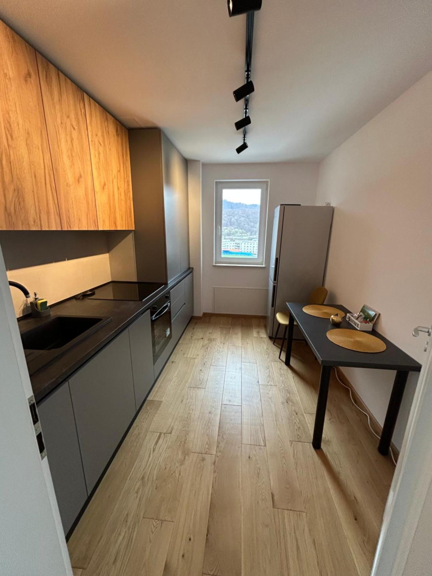Apartment B-holiday Luxury Urban Plaza Brasov
