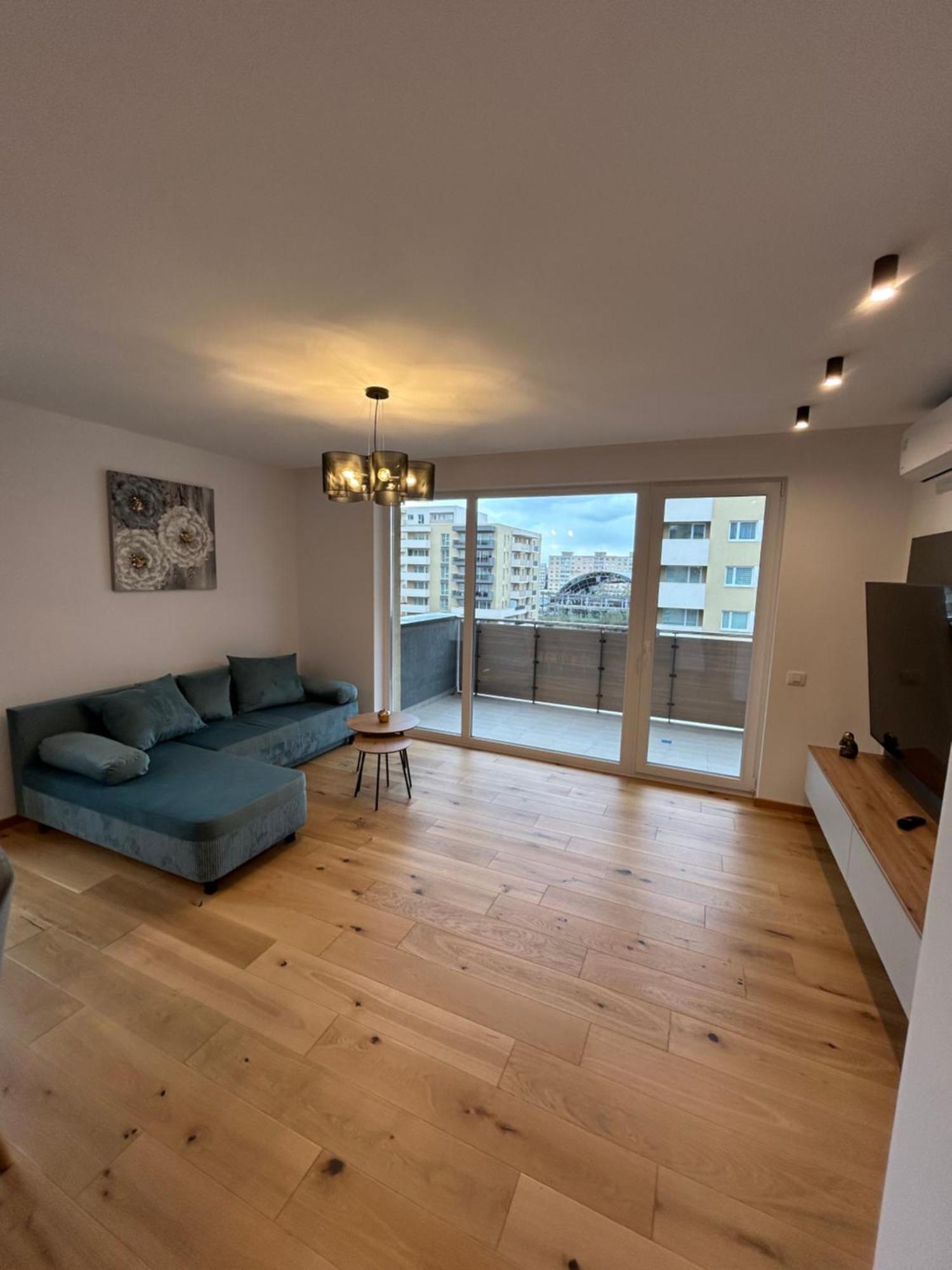 Apartment B-holiday Luxury Urban Plaza Brasov