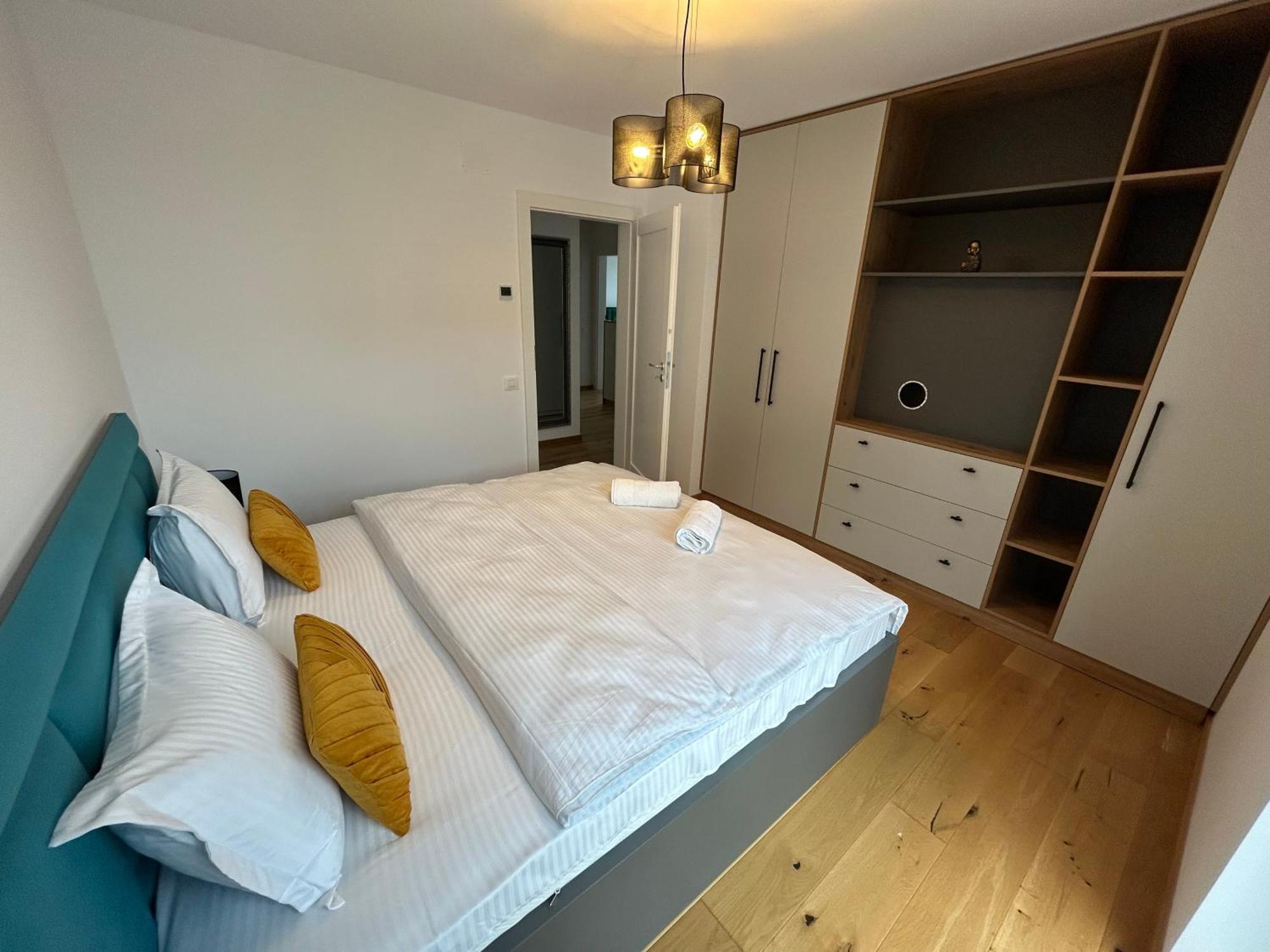 Apartment B-holiday Luxury Urban Plaza Brasov